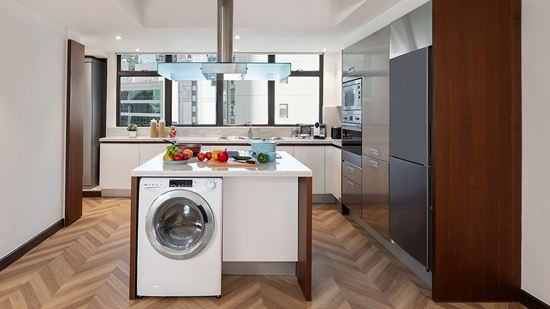 two-bedroom-premier_kitchen