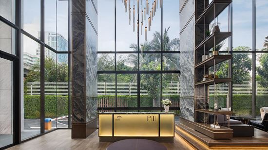 lobby_front-desk
