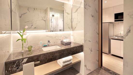 Studio - Bathroom 